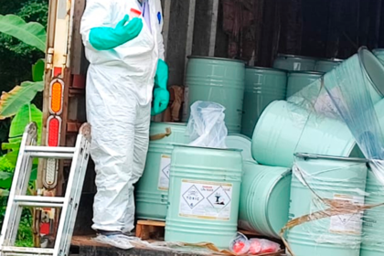 Salud: Alerta máxima en Crucitas por decomiso masivo de cianuro y falta de espacio