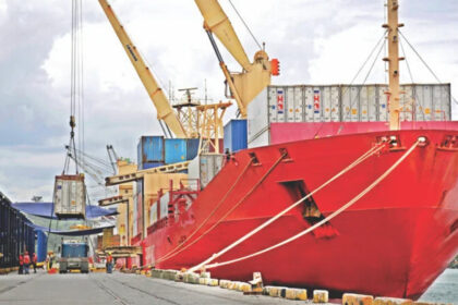 Exportaciones de Costa Rica crecen 3% en enero 2026: dispositivos médicos lideran con USD 637 millones