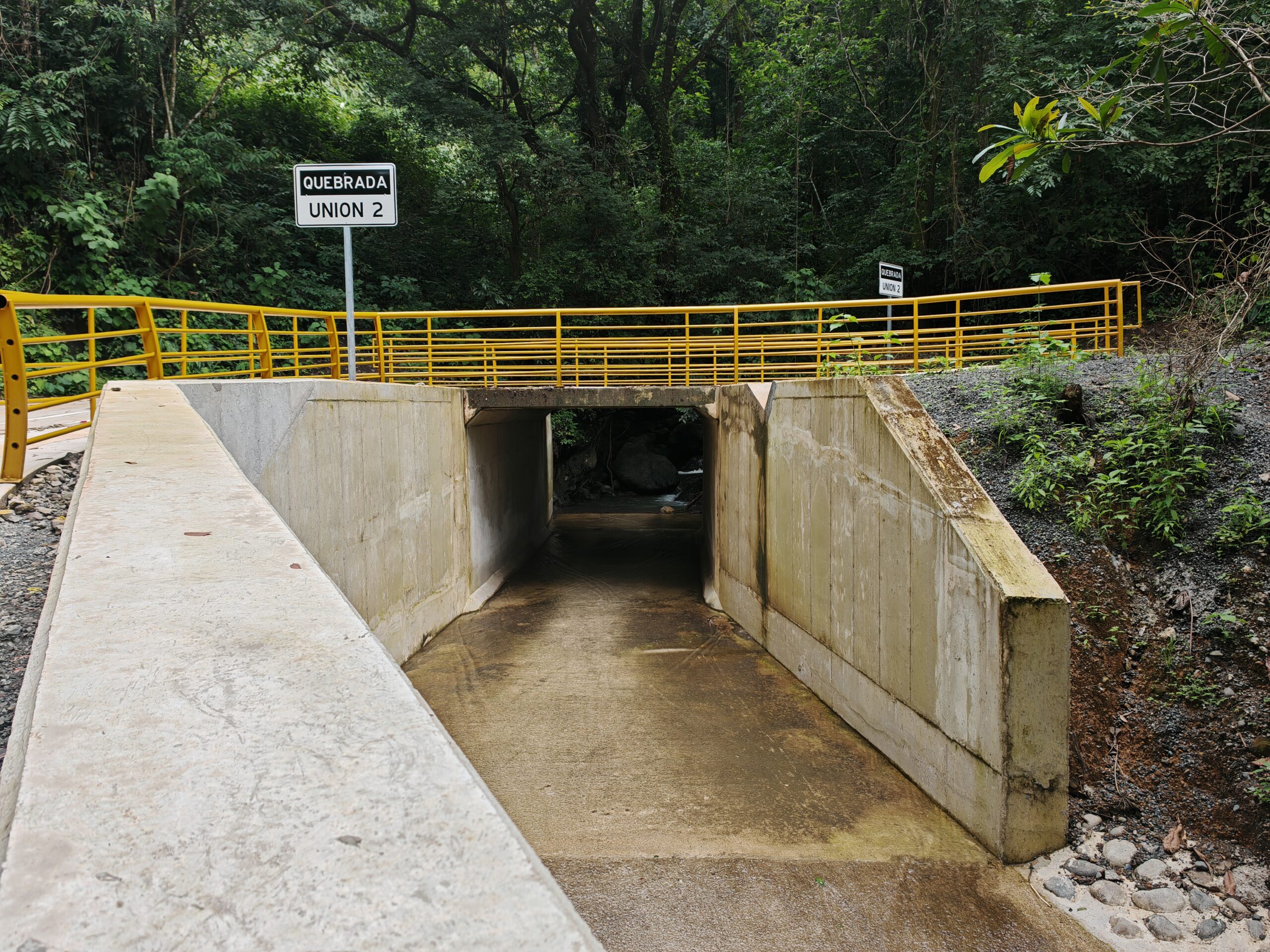 Inder infraestructura vial en comunidades rurales