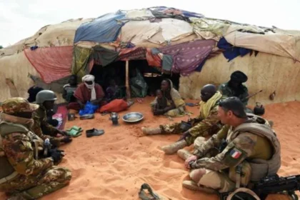 FRANCIA ROMPE CON MALÍ: ¡COOPERACIÓN ANTITERRORISTA EN CRISIS!