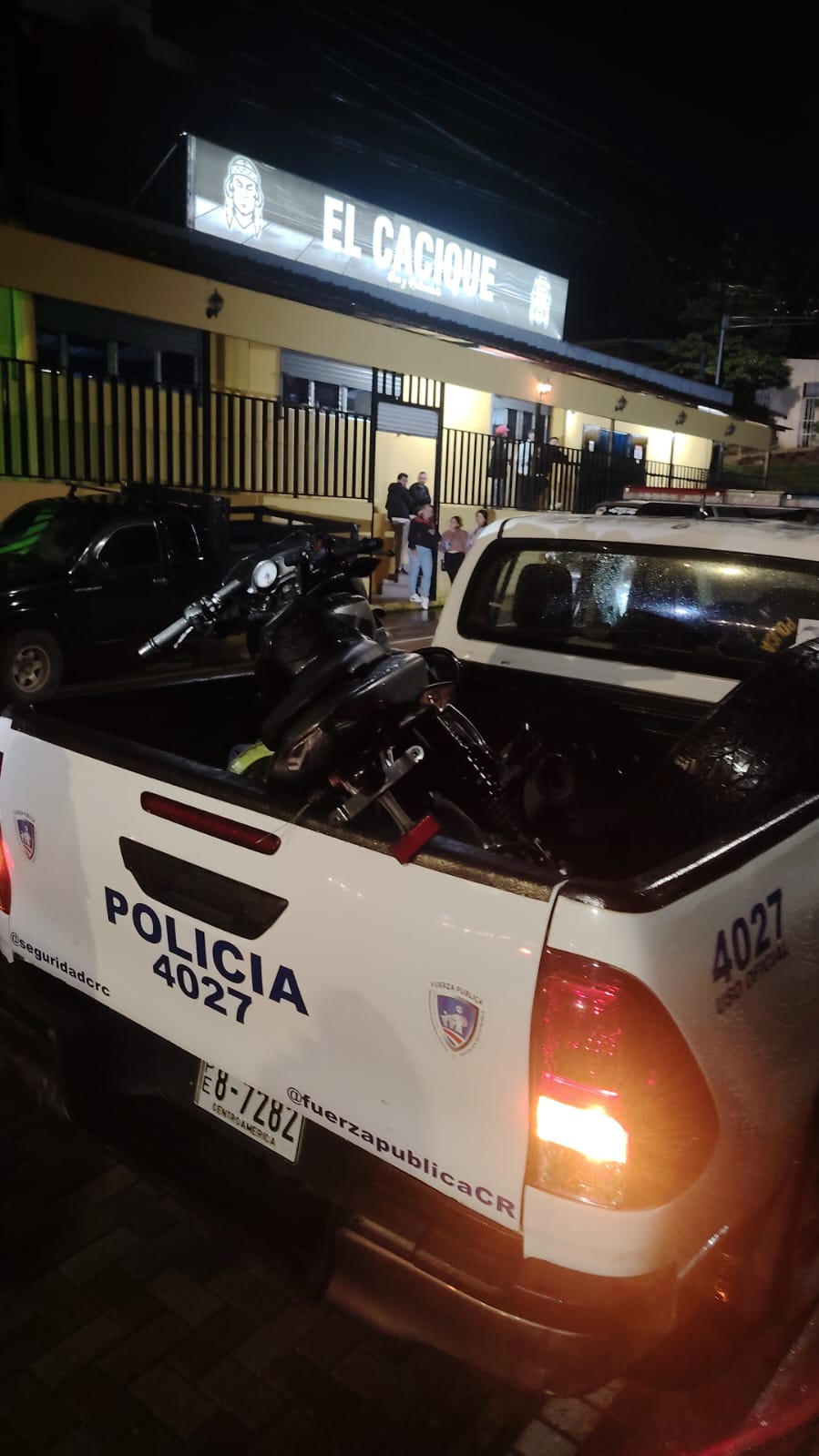 Fuerza Pública Aserrí recupera motocicleta robada en Babilonia de La Fila.