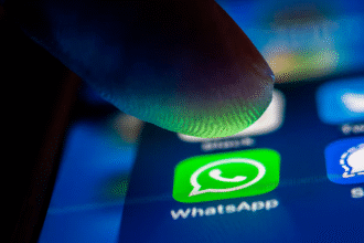 Botón Unirme WhatsApp en pantalla de grupo de audio