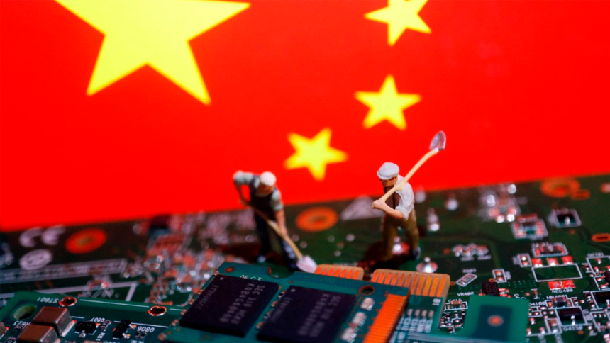 Fábrica de chips en China con maquinaria y equipamiento nacional en primera línea de producción