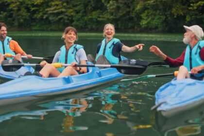 Turistas llegan al Aeropuerto Internacional