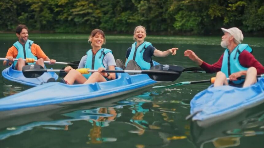 Turistas llegan al Aeropuerto Internacional