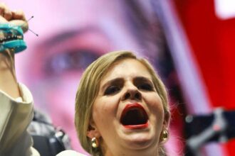  EE.UU. felicita a Laura Fernández y espera su cooperación