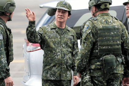 Lai supervisa maniobras militares Han Kuang 42 en Taipéi