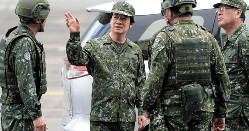 Lai supervisa maniobras militares Han Kuang 42 en Taipéi