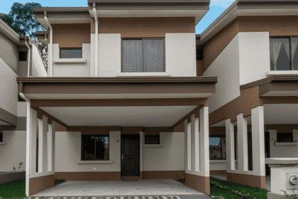 ¡Paradoja inmobiliaria! Costa Rica construye más casas, pero solo el 8,3% de los hogares puede pagarlas con crédito