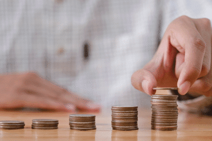 Día Mundial del Ahorro MEIC consejos de educación financiera en Costa Rica