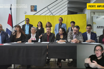 Oposición: Frente Amplio se planta contra 4×3 y advierte sobre Crucitas