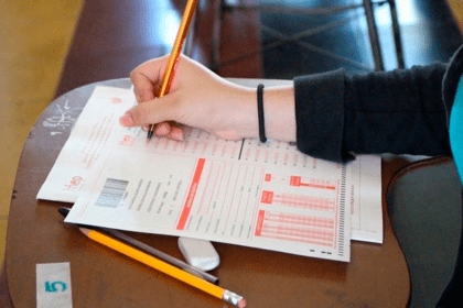 Estudiantes de primaria y secundaria