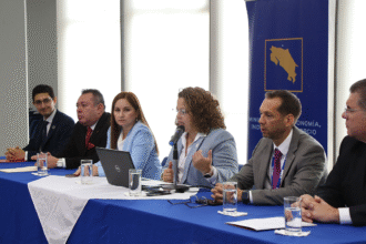 MEIC plan pymes Volcán Poás brinda apoyo a empresas