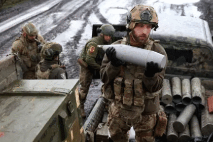 Imagen de Apoyo a Ucrania por EE.UU. y Canadá