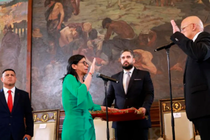 杜尔西·罗德里格斯宣誓后卡拉卡斯街头局势