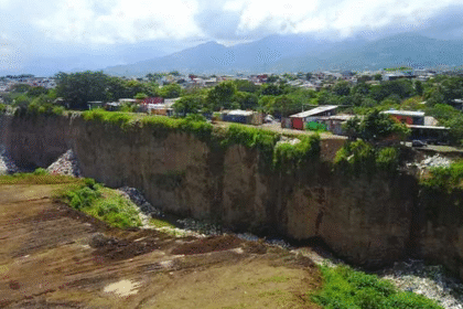 “Contaminación en Pavas desechos Tajo Comag San José”