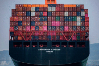 SCFI fletes caen 6.98% rutas EE. UU. Europa