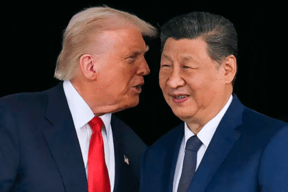 特朗普与习近平在韩国会晤签署贸易停火协议