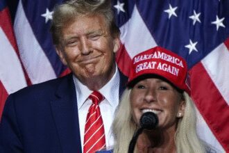 Marjorie Taylor Greene se disculpa