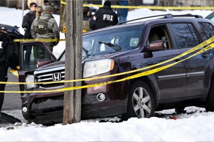 明尼苏达州枪击 现场抗议情绪升级