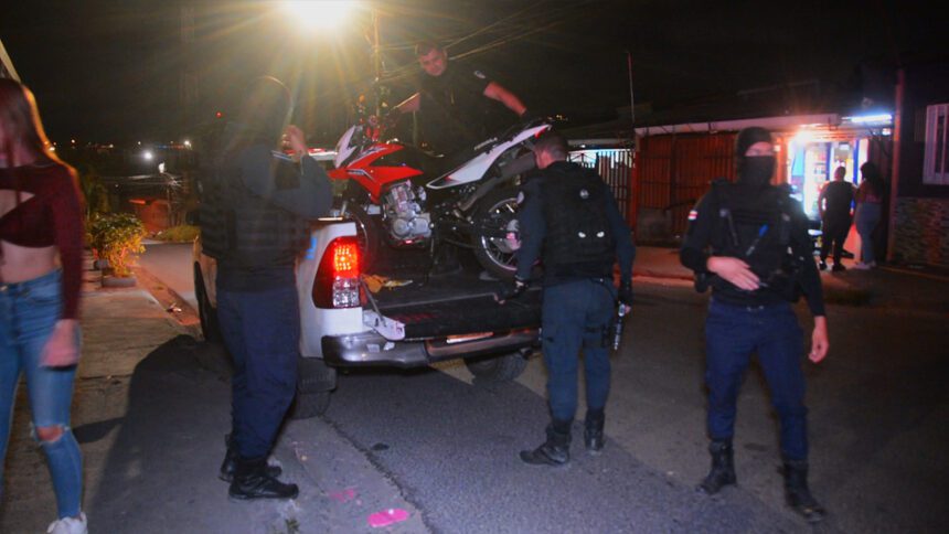 Operativo policial en Hatillo