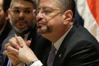 “Diputadas piden levantar inmunidad Chaves Costa Rica”