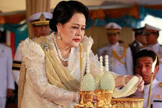 Reina madre Tailandia fallece y deja al país en luto nacional.