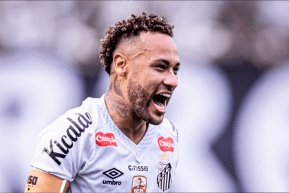 Neymar renueva contrato