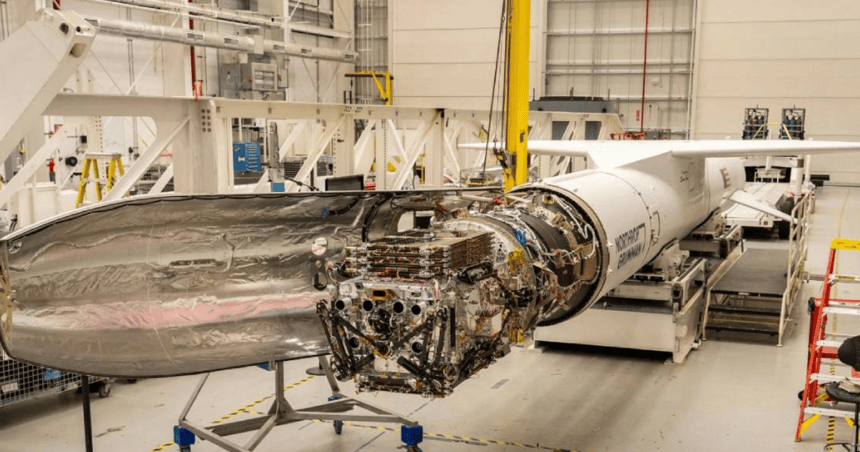 NASA activa misión para elevar el observatorio Swift