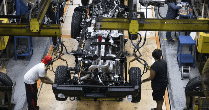 ¿Peligro para la tecnología mundial? Los aranceles que podrían cambiar el precio de tu próximo carro
