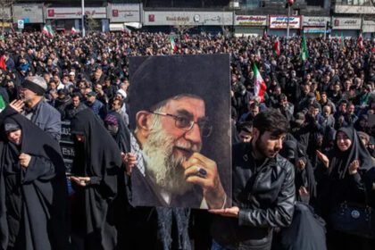 冲突：伊朗新最高领袖上位 中东战事升级