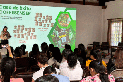 Imagen de Mujeres Cafetaleras en encuentro nacional ICAFE