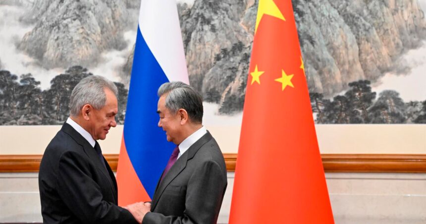 China refuerza defensa