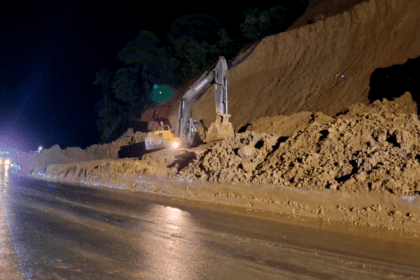 emergencias, Cruz Roja, ruta 32, Siquirres, Pacuarito, derrumbe, 9-1-1, accidentes de tránsito, rescate, búsqueda canina