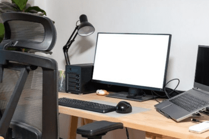   效率 ：办公数码装备升级 鼠标到便携显示器