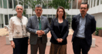 [¡Frente al decreto!