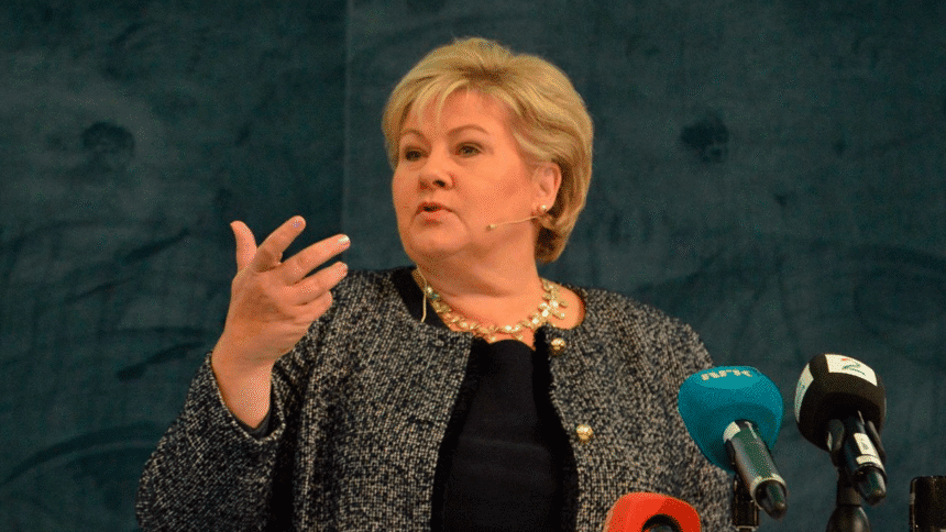 Presidenta de la Federación Noruega celebra el alto al fuego antes del partido Israel vs Noruega.