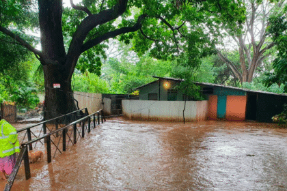 Equipos de emergencia atienden inundaciones en Guanacaste tras intensas lluvias.