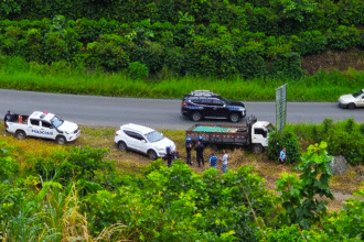 Operativo policial en Juan Viñas por robo de combustible en Cartago.