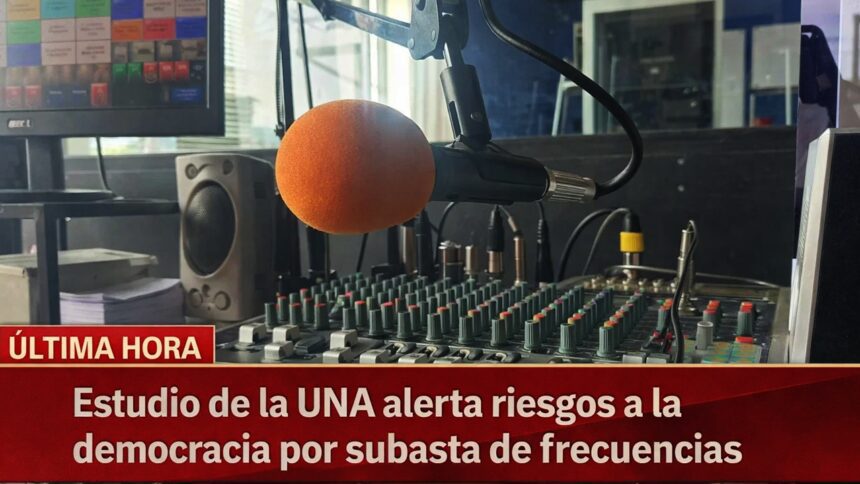 estudio UNA subasta de frecuencias