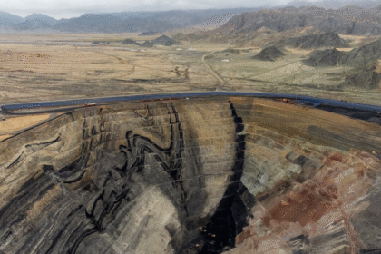 “Níquel Indonesia China dominio global en electrificación”