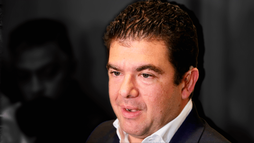 Acción del PANI por video de hija de Álvaro Ramos