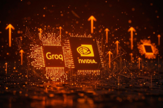 Logos de Nvidia y Groq sobre fondo de circuitos que simbolizan la compra de activos de chips para IA