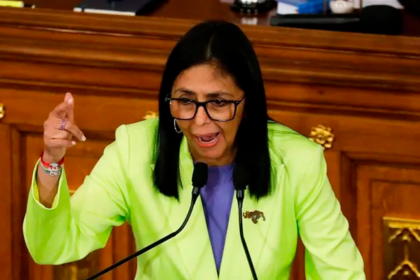 Delcy Rodríguez presenta informe y acusa amenazas externas