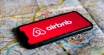 Airbnb dice que IA ya escribe 60% de su código nuevo
