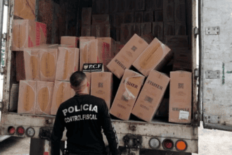¡Cerco al contrabando! Hacienda decomisa más de 1,8 millones de artículos irregulares en comercios