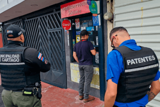 JPS intervienen locales comerciales por venta de lotería ilegal