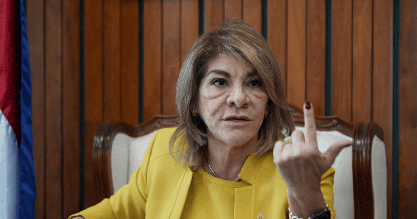 Magistrada Solano justifica su salario: "Cobro muy barato"