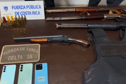 Fuerza Pública decomisa armas tras ataque armado en Orotina.