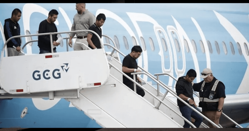  Defensoría da 24 horas a Migración por 25 deportados